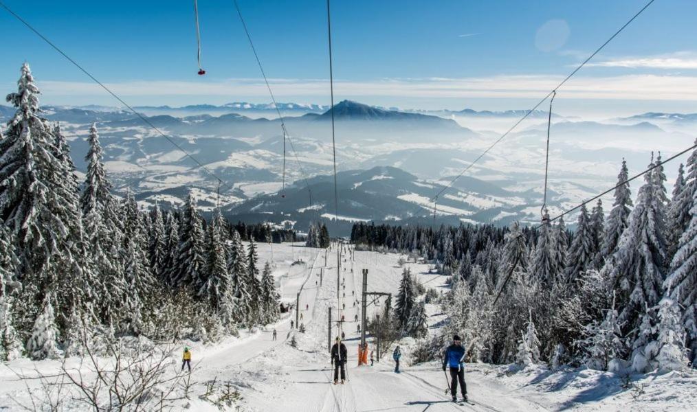 Ubytovanie Pod Skalkou Dolny Kubin Luaran gambar